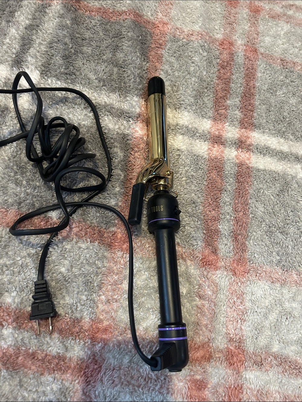 Hot Tools Gold Barrel Curling Iron 1” Barrel
